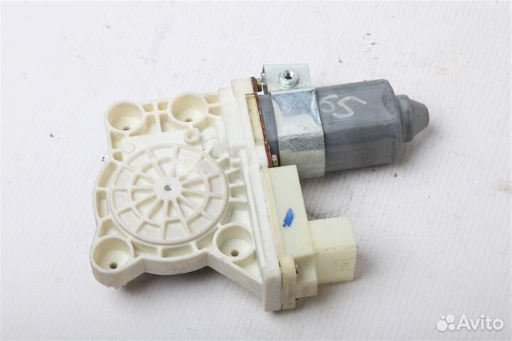 Моторчик стеклоподъемника передний правый BMW 7-с