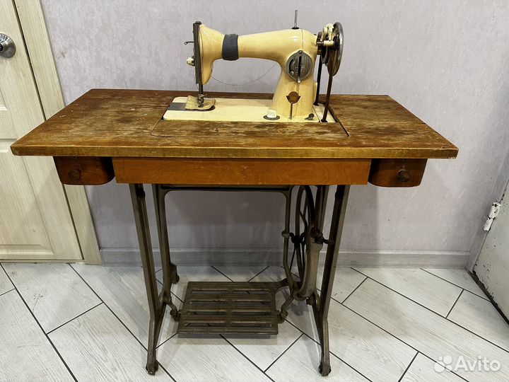 Швейная машинка Подольск