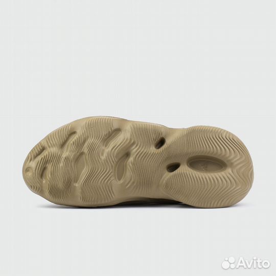 Кроссовки Yeezy Foam Sulfur