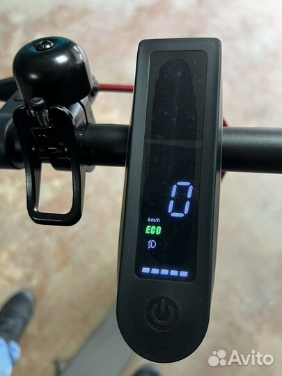 Электросамокат Xiaomi Mi Electric Scooter 1S