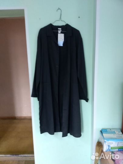 Халаты новые, разные