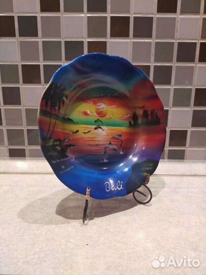 Декоративная тарелка на подставке, о. Bali