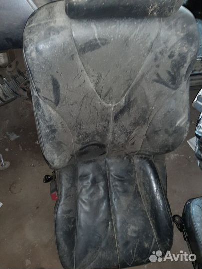 Погнутое Сиденье переднее левое Камри 40 3.5