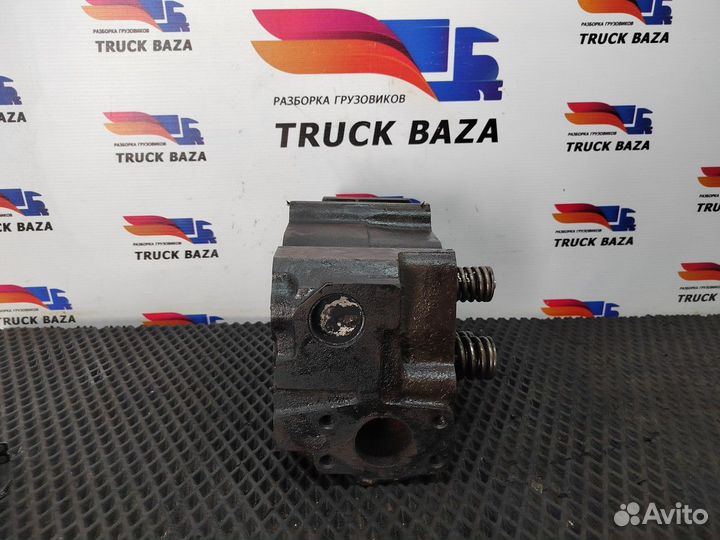 1804716 Головка блока цилиндров