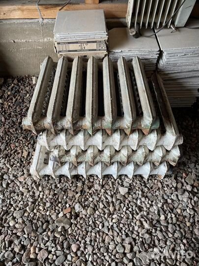 Батарея чугунная