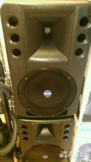 Mackie ART 300 (RCF ART 300)