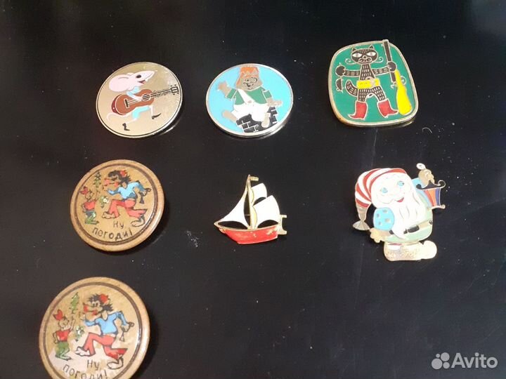 Детские значки и брошки СССР