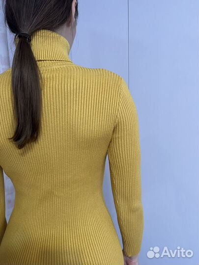 Платье свитер короткое