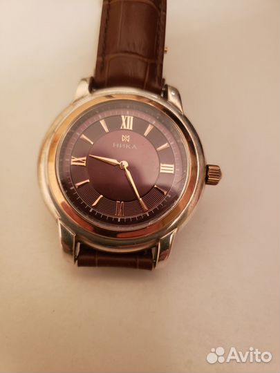 Наручные часы серебро, золото