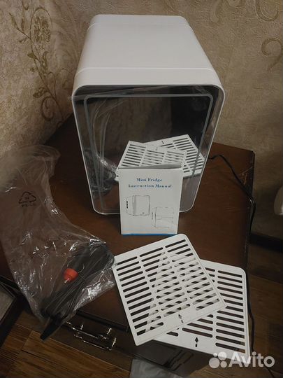 Минихолодильник. Холодильник