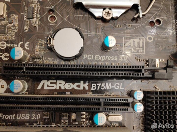 Материнская плата на 1155 сокете