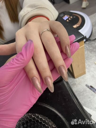 Мастер маникюра и педикюра