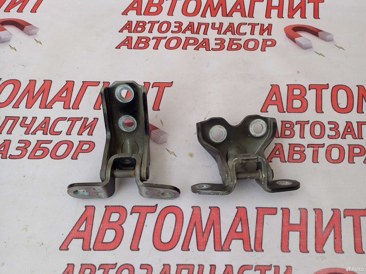 Петли двери передней левой Киа Церато 4 BD 18-н.в