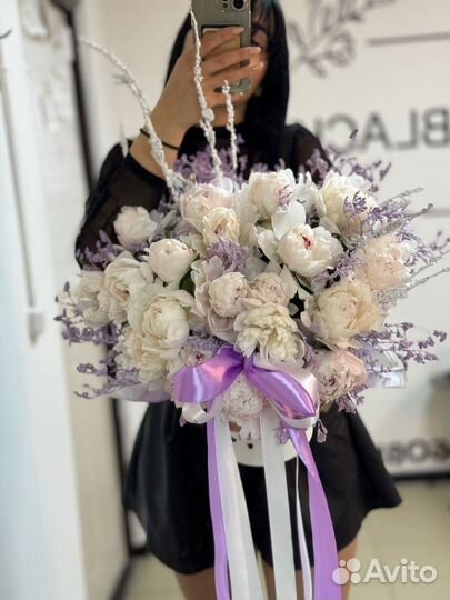 Коробочка пионов. Доставка беспл 24/7