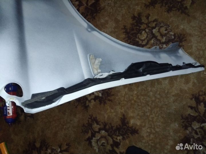 Крылья передние Лансер10