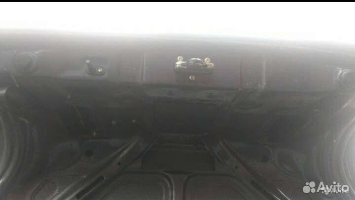 Крышка багажника Опель Вектра В