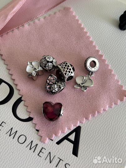 Цветочные шармы орхидея, примулы