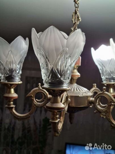 Люстра потолочная