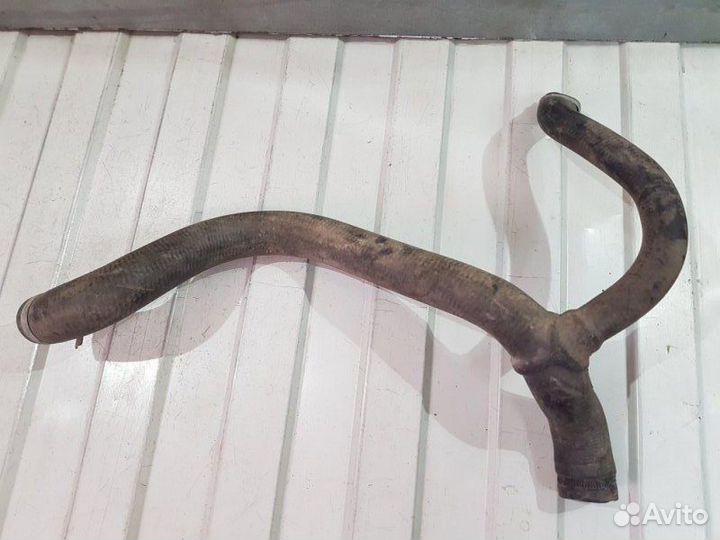 Патрубок системы охлаждения Land Rover Freelander