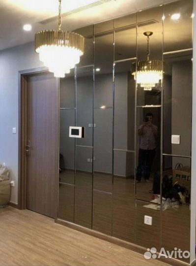 Зеркальное панно