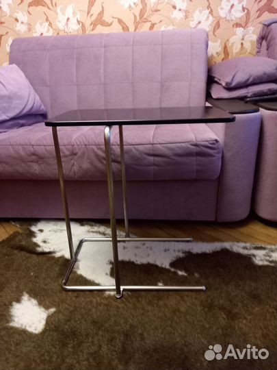 Придиванный столик IKEA