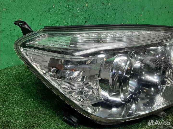 Фара правая Toyota RAV4 A30 2007