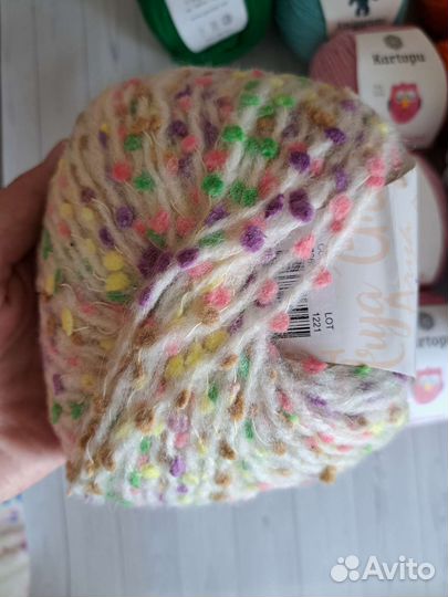 Пряжа разная