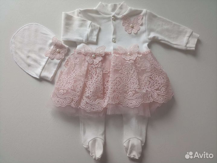 Набор на выписку для девочки