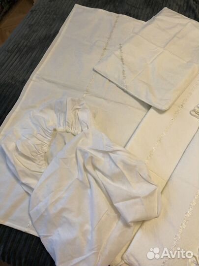 Комплект в кроватку для новорожденного