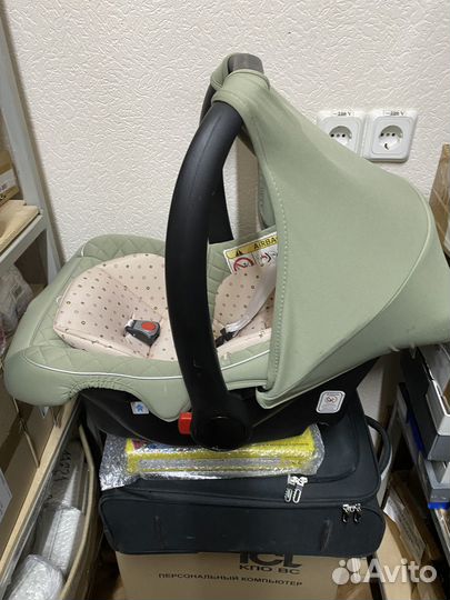 Продам автолюльку