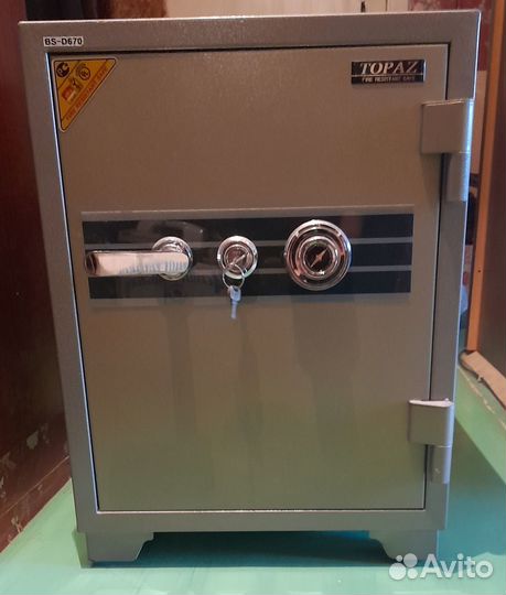 Сейф Topaz BS-D760
