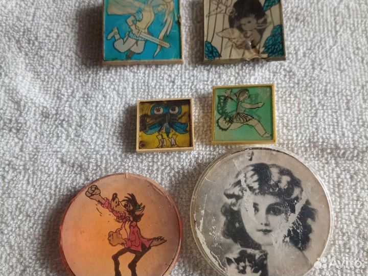 Значки пластиасс