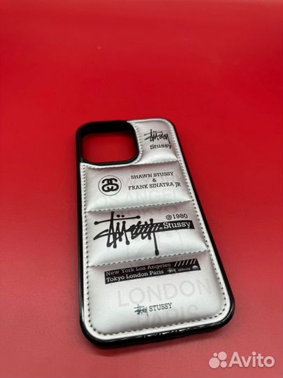 Чехлы на модели iPhone