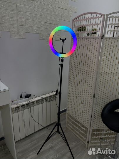 Кольцевая лампа