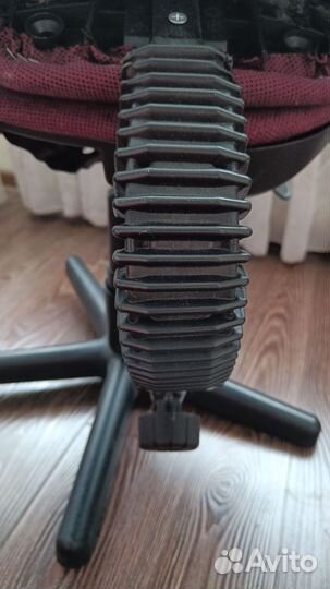 Компьютерный стул детский на запчасти