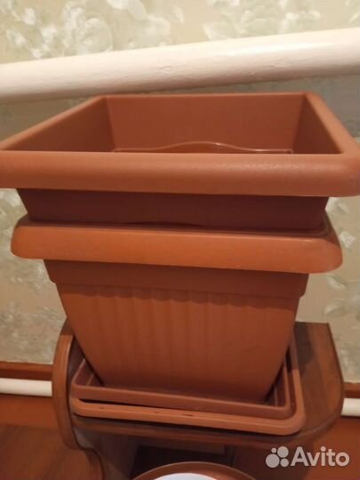 Цветочные горшки бу напольные, большие