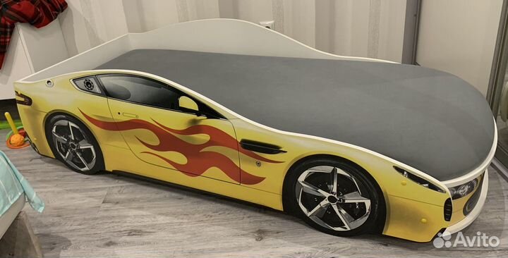 Кровать-машина Бельмарко Бондмобиль Желтый