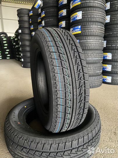 Grenlander L-Snow96 195/50 R15 82H