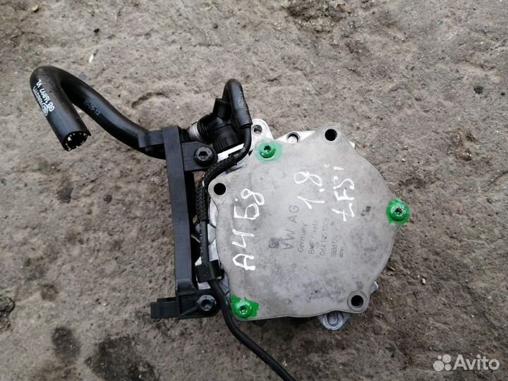 Вакуумный Насос А4 Б8 1.8 tfsi 2013 год