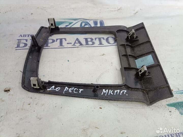 Накладка центральной консоли Ford Focus II (2005—2008)