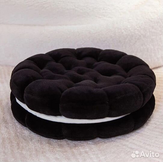 Подушка печенье. Подушка декоративная