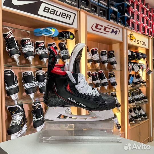 Коньки bauer vapor 3x pro int