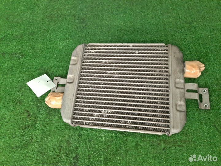 Радиатор интеркулера toyota dyna XZU508 N04C-T кон