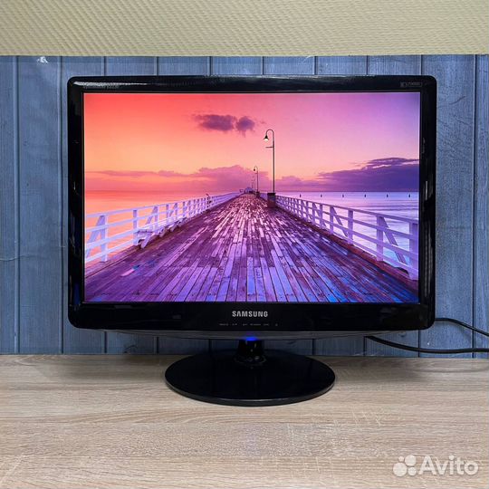 Монитор 22'' (55см) Samsung