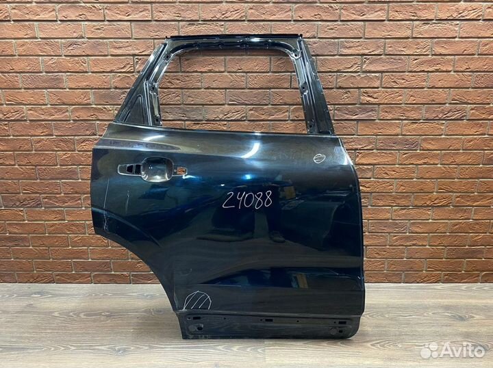 Дверь задняя правая Volvo XC60 2017+