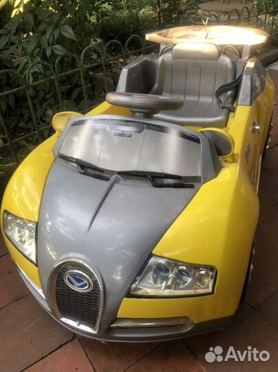 Машинка детская