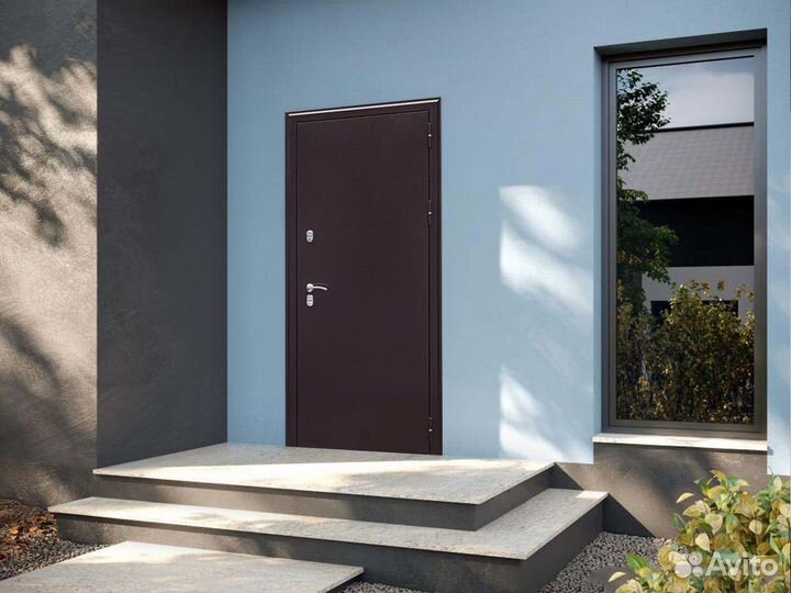 Входная дверь в квартиру любых размеров