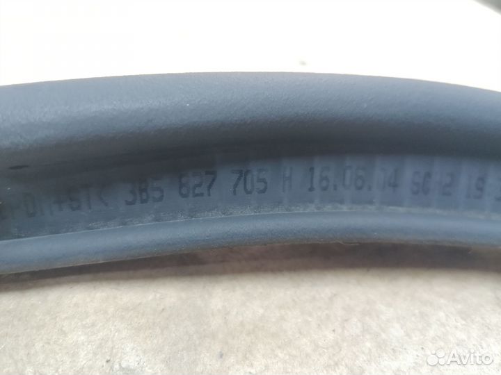 Уплотнитель багажника Volkswagen Passat B5