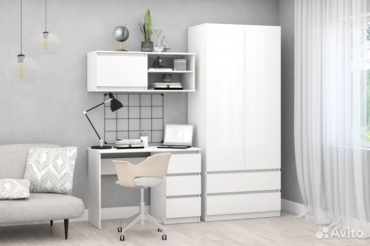 Письменный стол Хилтон с полкой