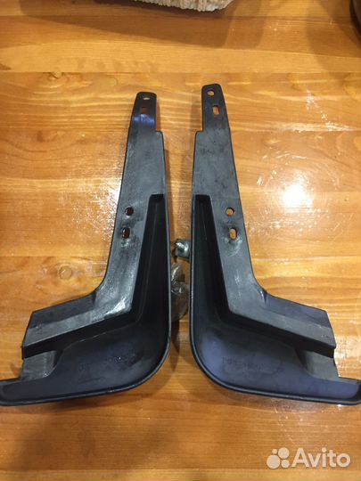 Брызговики передние Toyota Corolla 2014